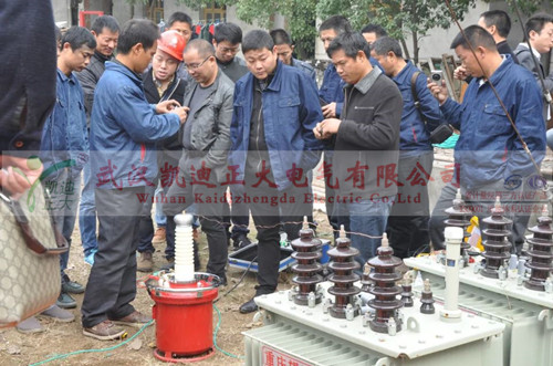 气体试验变压器现场.jpg